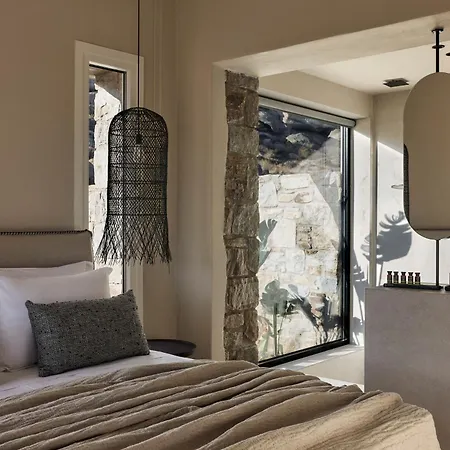 Naxian Rhapsody Luxury סטלידה